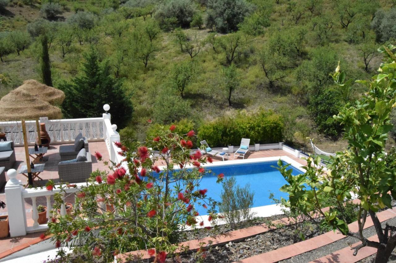 B&B And Apartments Cortijo La Zapatera Canillas de Aceituno Exteriér fotografie